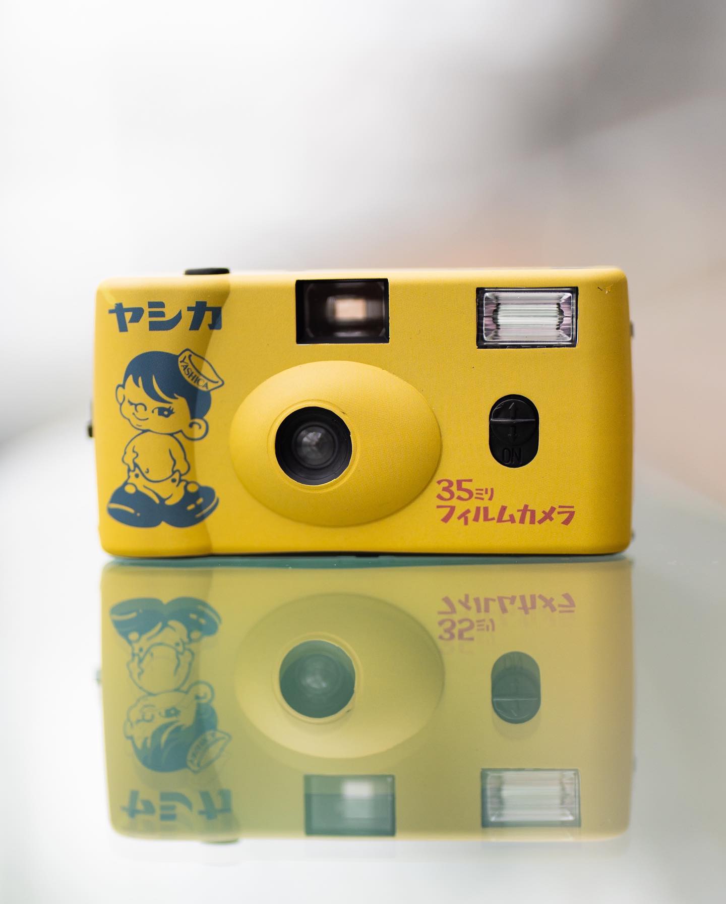 YASHICA